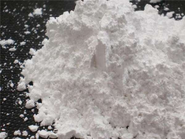 高活性氫氧化鈣在化工行業(yè)的多功能應(yīng)用